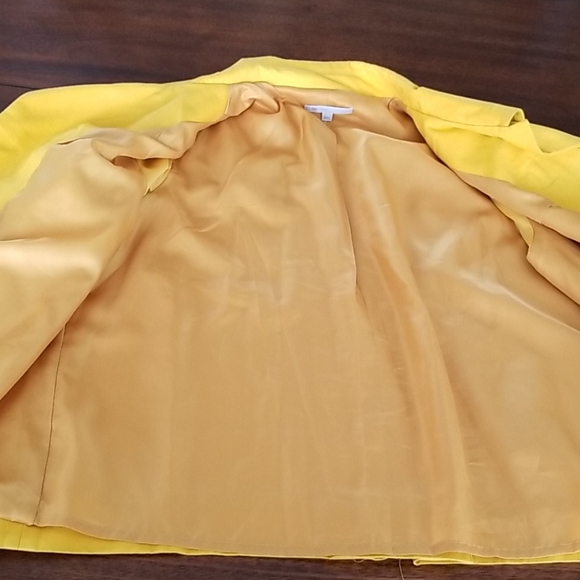 Gap yellow button up jacket - Picture 6 of 9